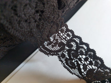 10 METRES OF BLACK STRETCH LACE TRIM - APPROX 3cm WIDE