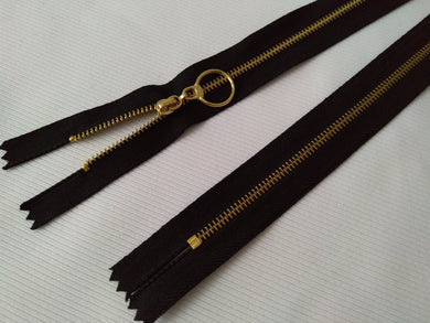 PACK OF 10 BLACK / BRASS METAL ZIPS WITH RING PULL - CLOSED END 46cm