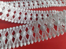FULL PACK 10 YARDS OF VINTAGE TRIM - MADE IN AUSTRIA -  WHITE GUIPURE LACE - APPROX 3cm WIDE  crafts sewing